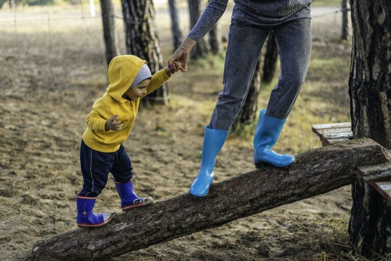 Blue Jeans, kids climbing on tree trunk